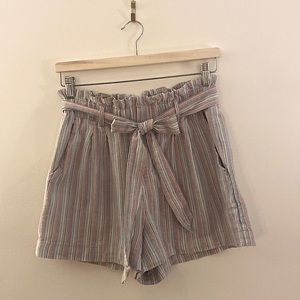 American Eagle size small pastel striped tie waist shorts